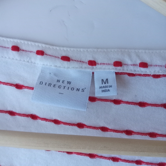 NWOT New Directions White Red Shark Bite Striped Tank Tunic - Picture 3 of 5